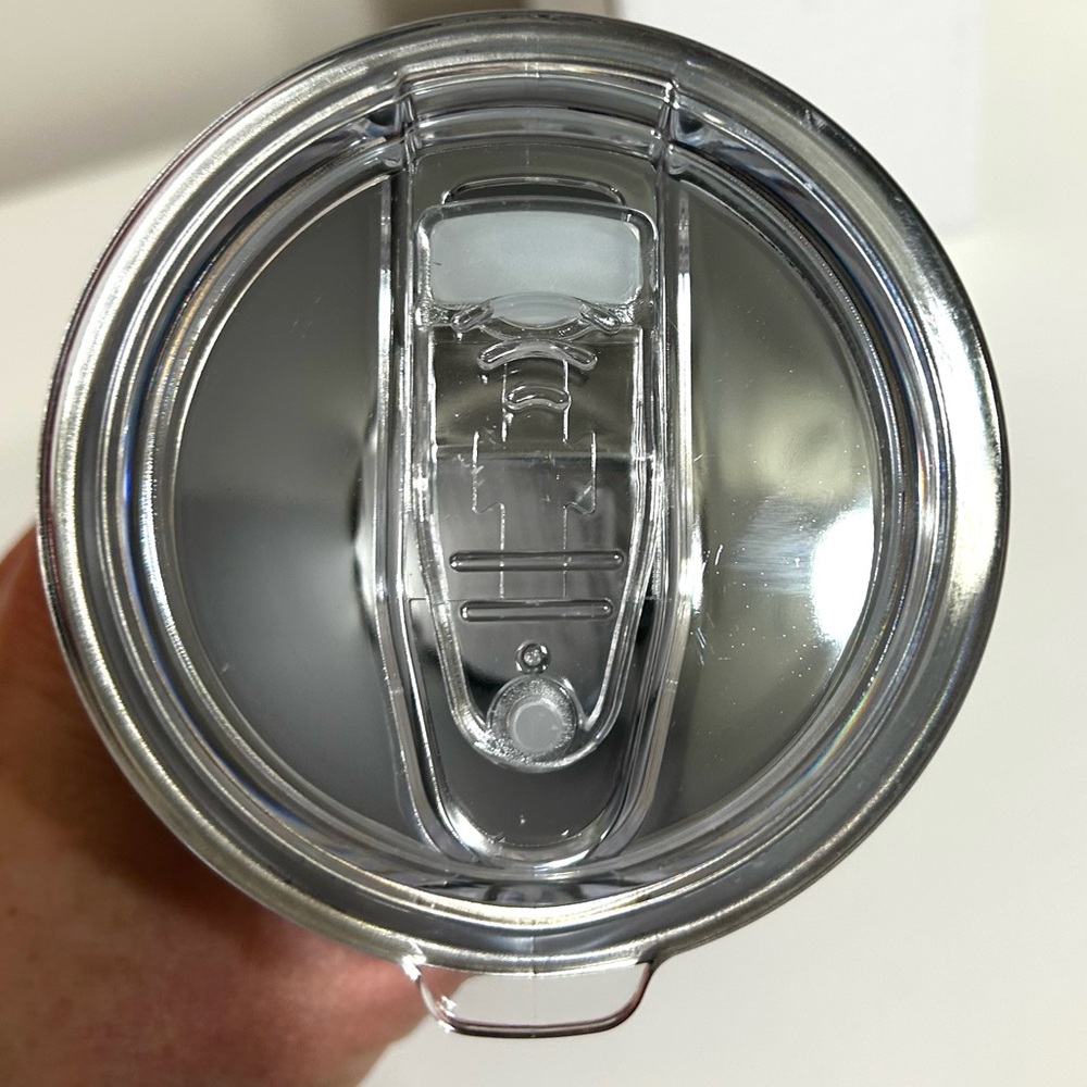 Vera Bradley Bark 20 ounces Double Walled Stainless‎ Steel Tumbler - Picture 5 of 6